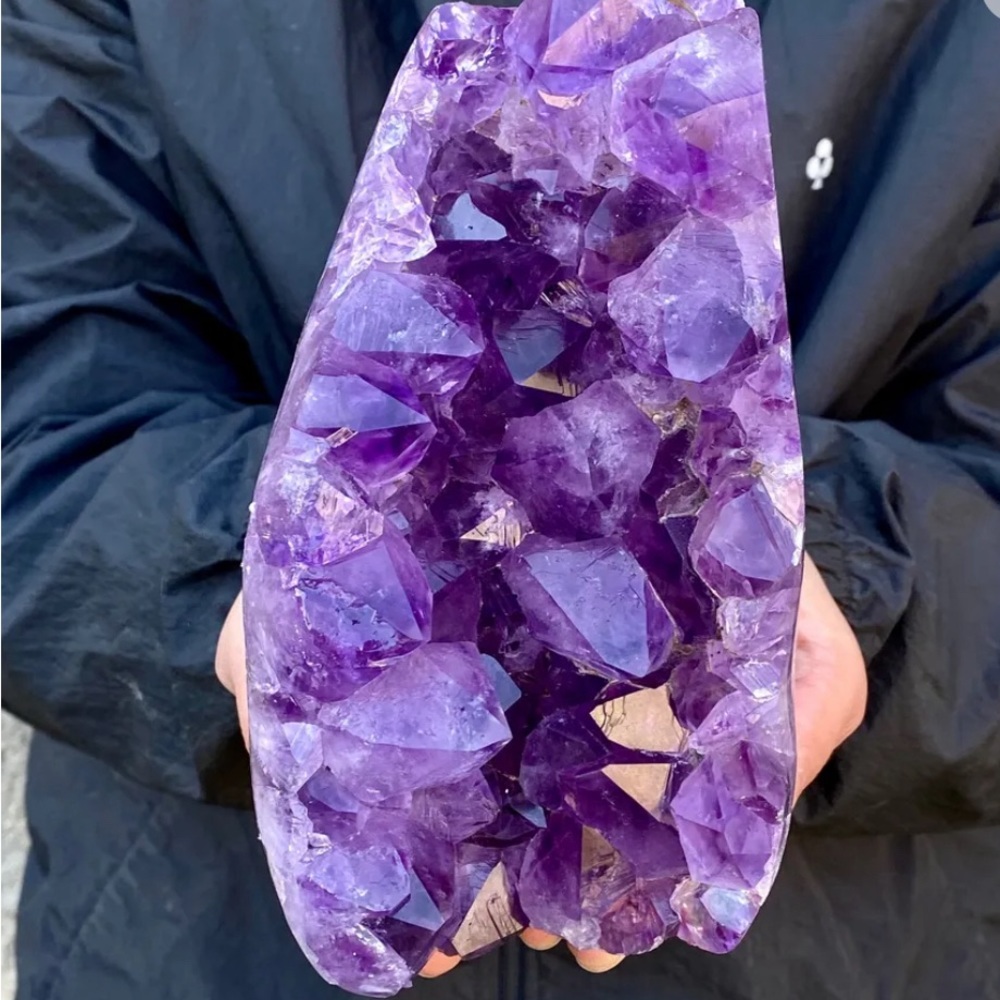 natural amethyst geode quartz cluster crystal specimen healing.